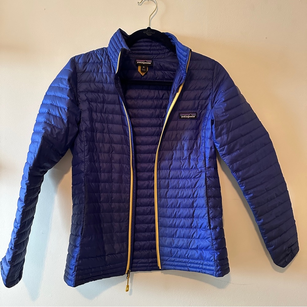 Women’s Patagonia down jacket size xs